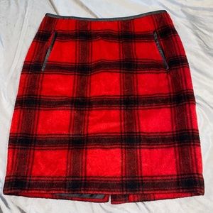 Thick plaid skirt